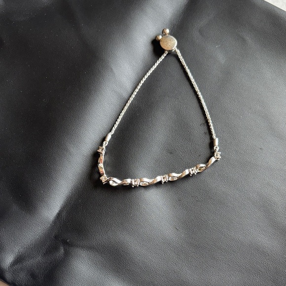 Kay Jewelers Silver Infinity Slider Bracelet - Picture 2 of 2